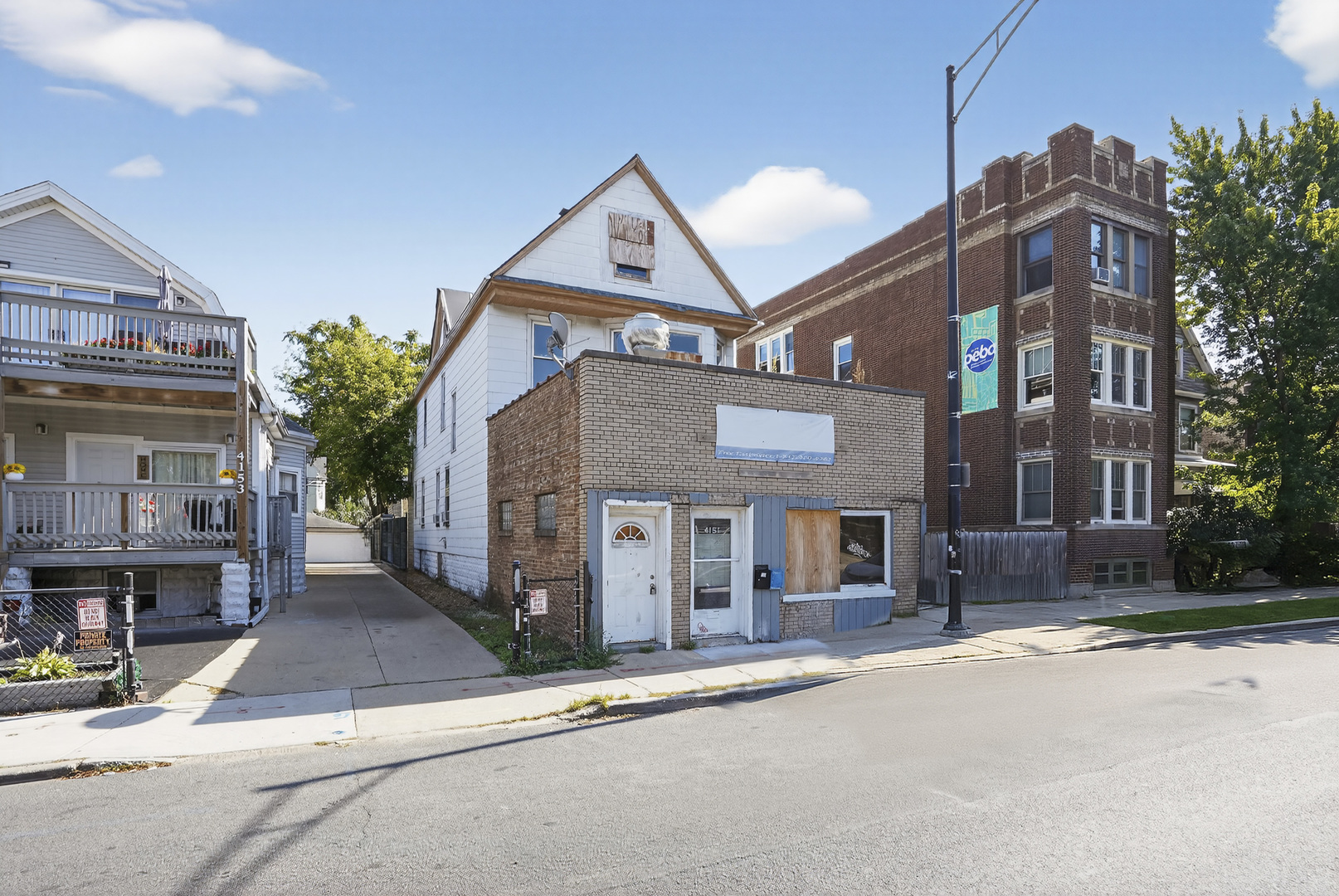 4151 North Pulaski Road Chicago, IL 60641 - Photo 2 of 17