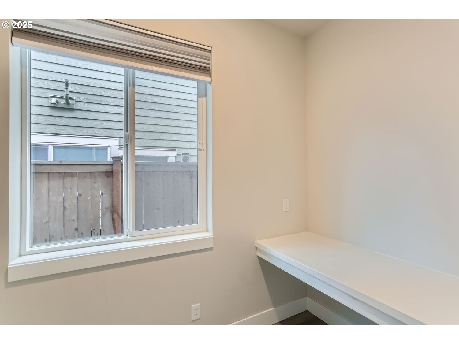 4277 Southeast Reed Avenue Hillsboro, OR 97123 - Photo 26 of 28