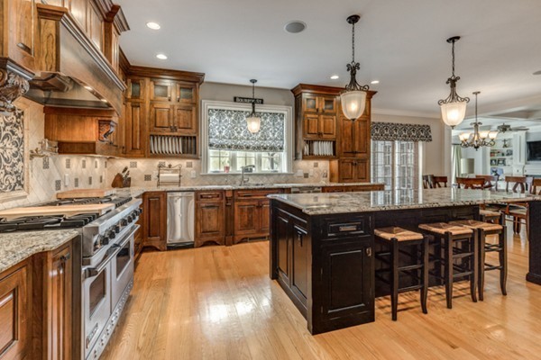 7 Eaton Road Needham, MA 02492 - Photo 8 of 30