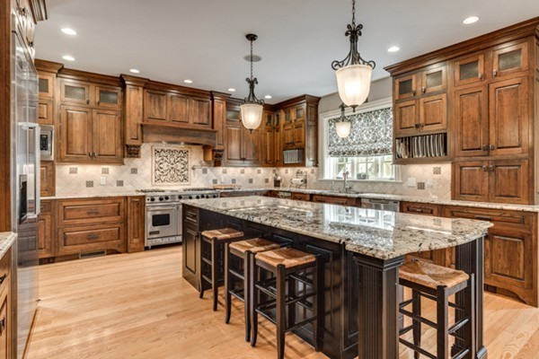 7 Eaton Road Needham, MA 02492 - Photo 10 of 30