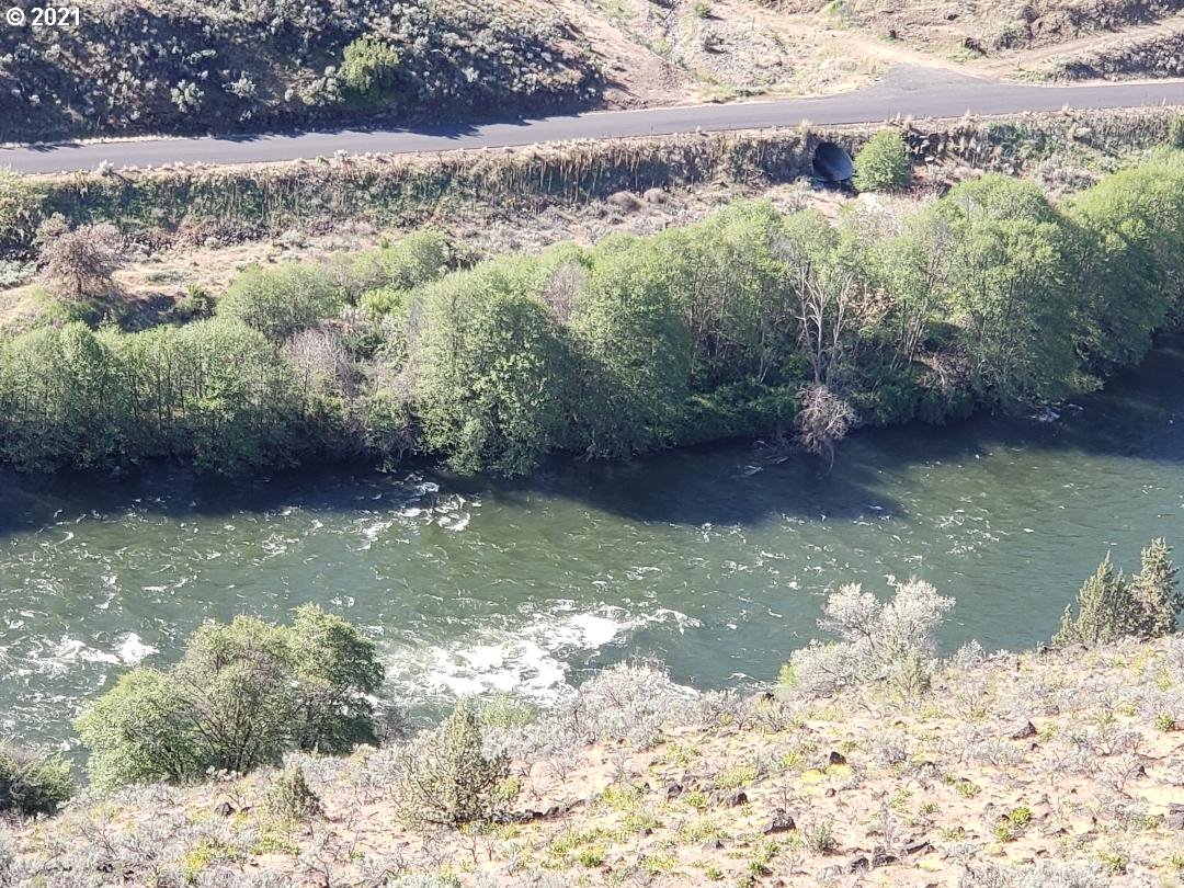 1423 Fish Camp Road Maupin, OR 97037 - Photo 10 of 19 Gallery Image 10