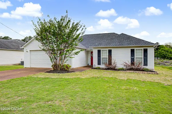 $215,000 | 119 Bent Oaks Drive, Jackson, TN 38305