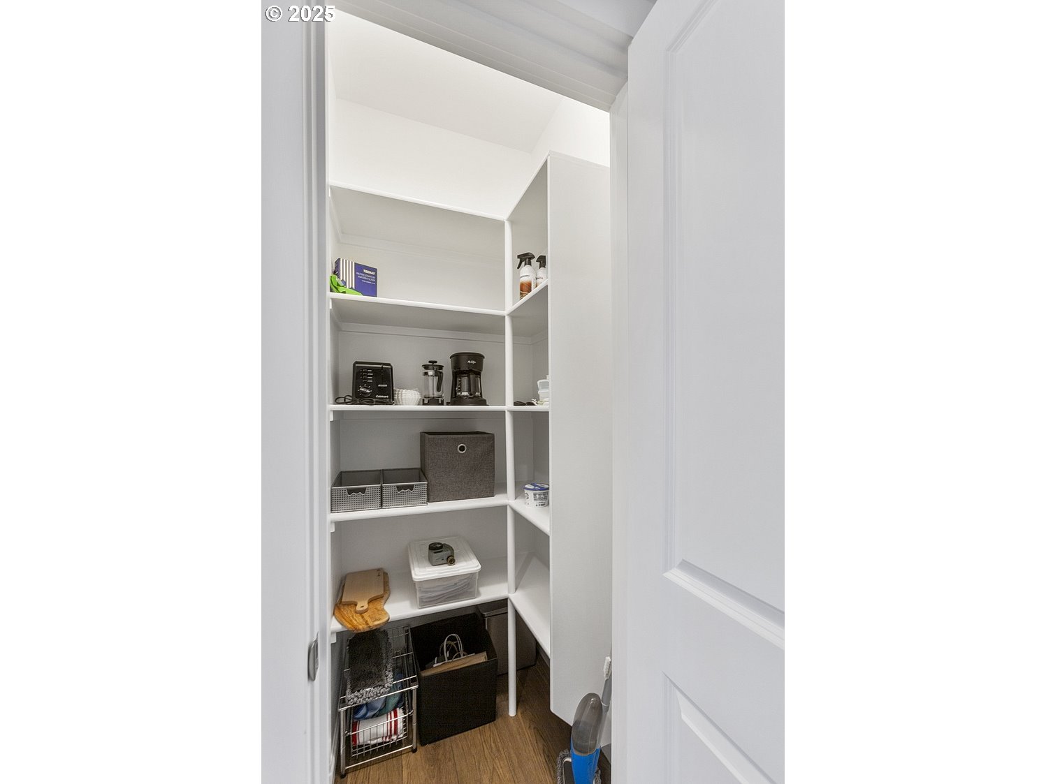 4520 Southeast Fleming Street Newport, OR 97366 - Photo 13 of 38