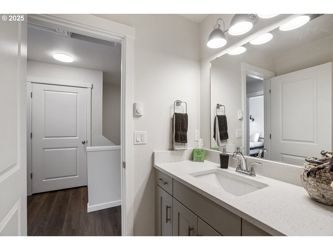 4520 Southeast Fleming Street Newport, OR 97366 - Photo 21 of 38