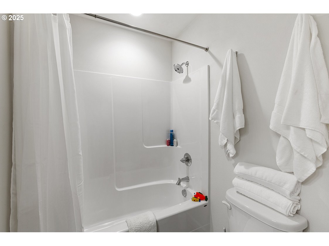 4520 Southeast Fleming Street Newport, OR 97366 - Photo 30 of 38