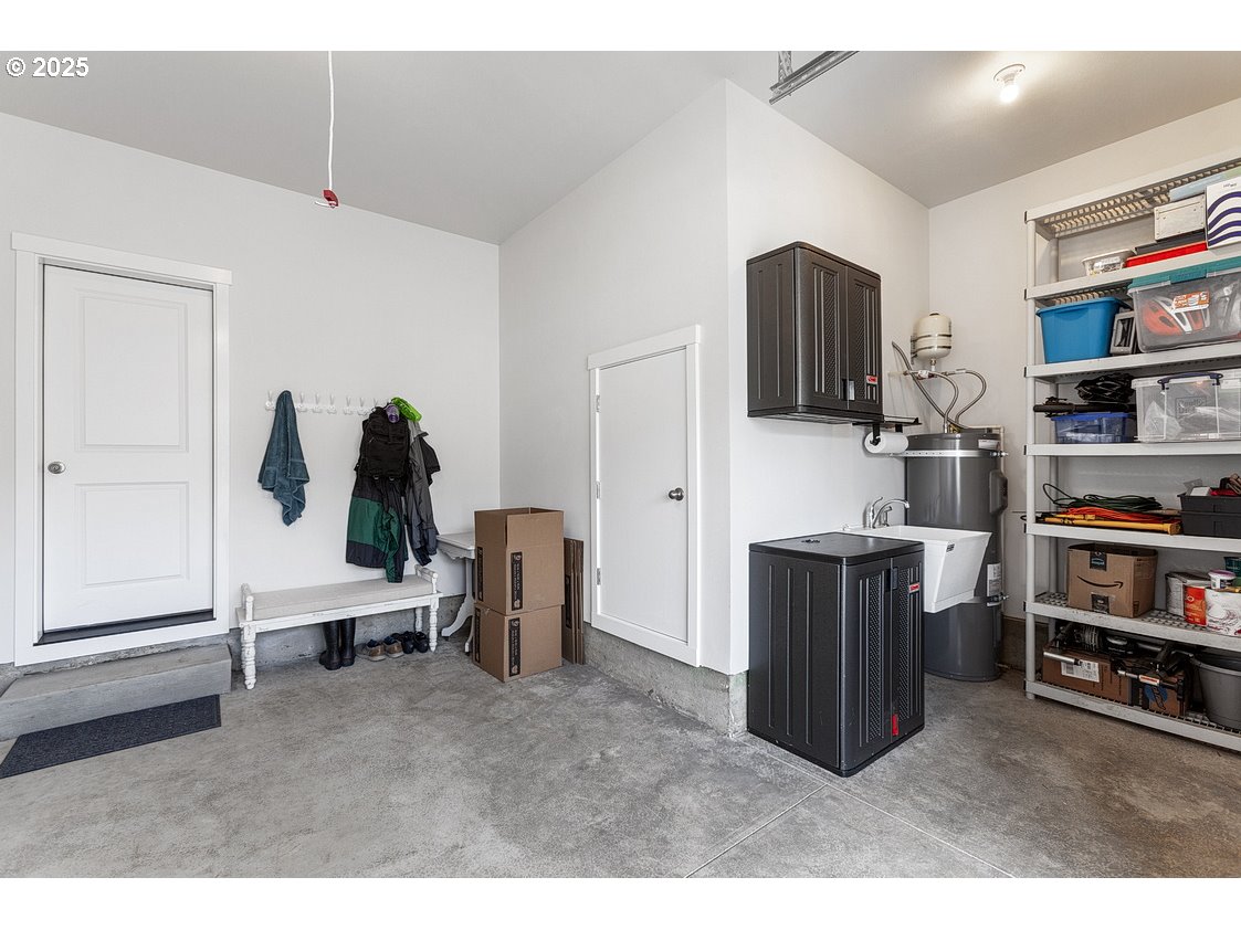 4520 Southeast Fleming Street Newport, OR 97366 - Photo 34 of 38