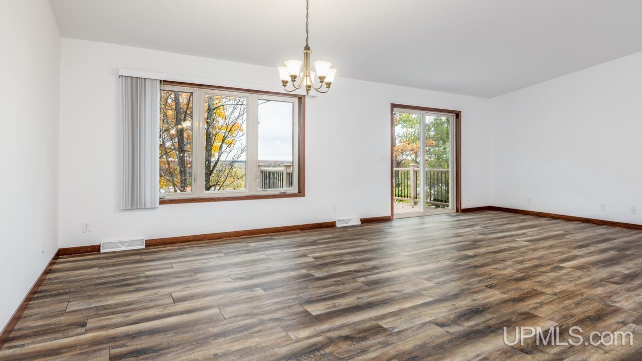 1263 Timber Ridge Road Iron Mountain, MI 49801 - Photo 5 of 29
