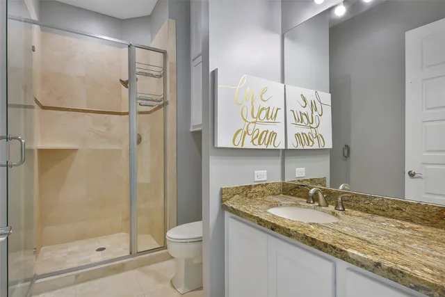 $10,000 | 801 East Beach Drive, Unit TW2704, Galveston, TX 77550