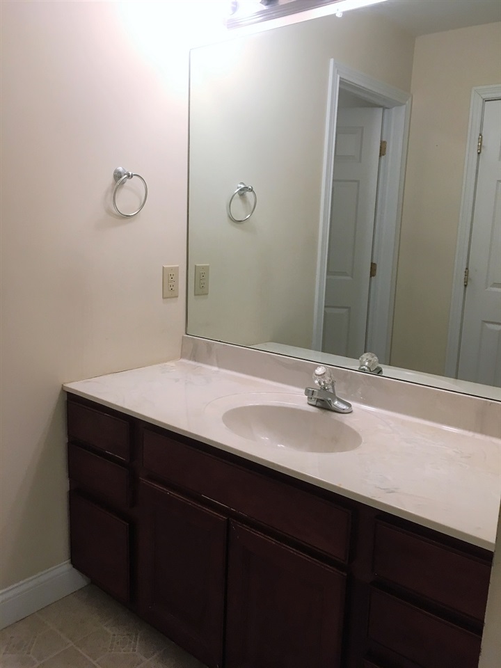 2014 West Arbor Ridge Way Bloomington, IN 47403 - Photo 14 of 21 Gallery Image 14