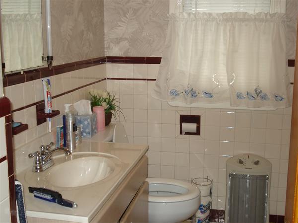 3 Florence Road Methuen, MA 01844 - Photo 12 of 19 Gallery Image 12