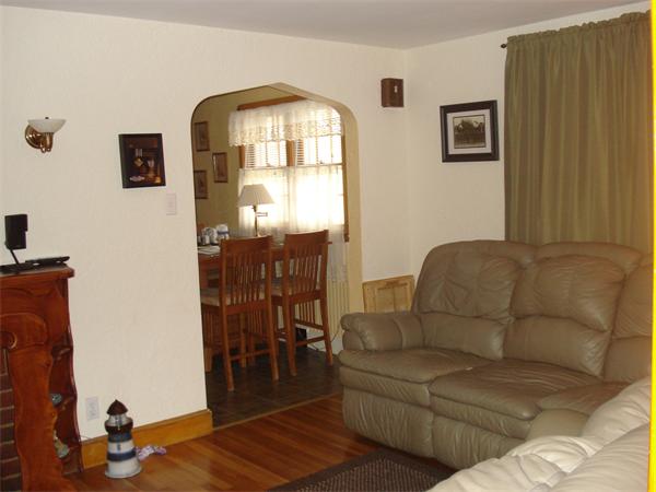 3 Florence Road Methuen, MA 01844 - Photo 2 of 19 Gallery Image 2
