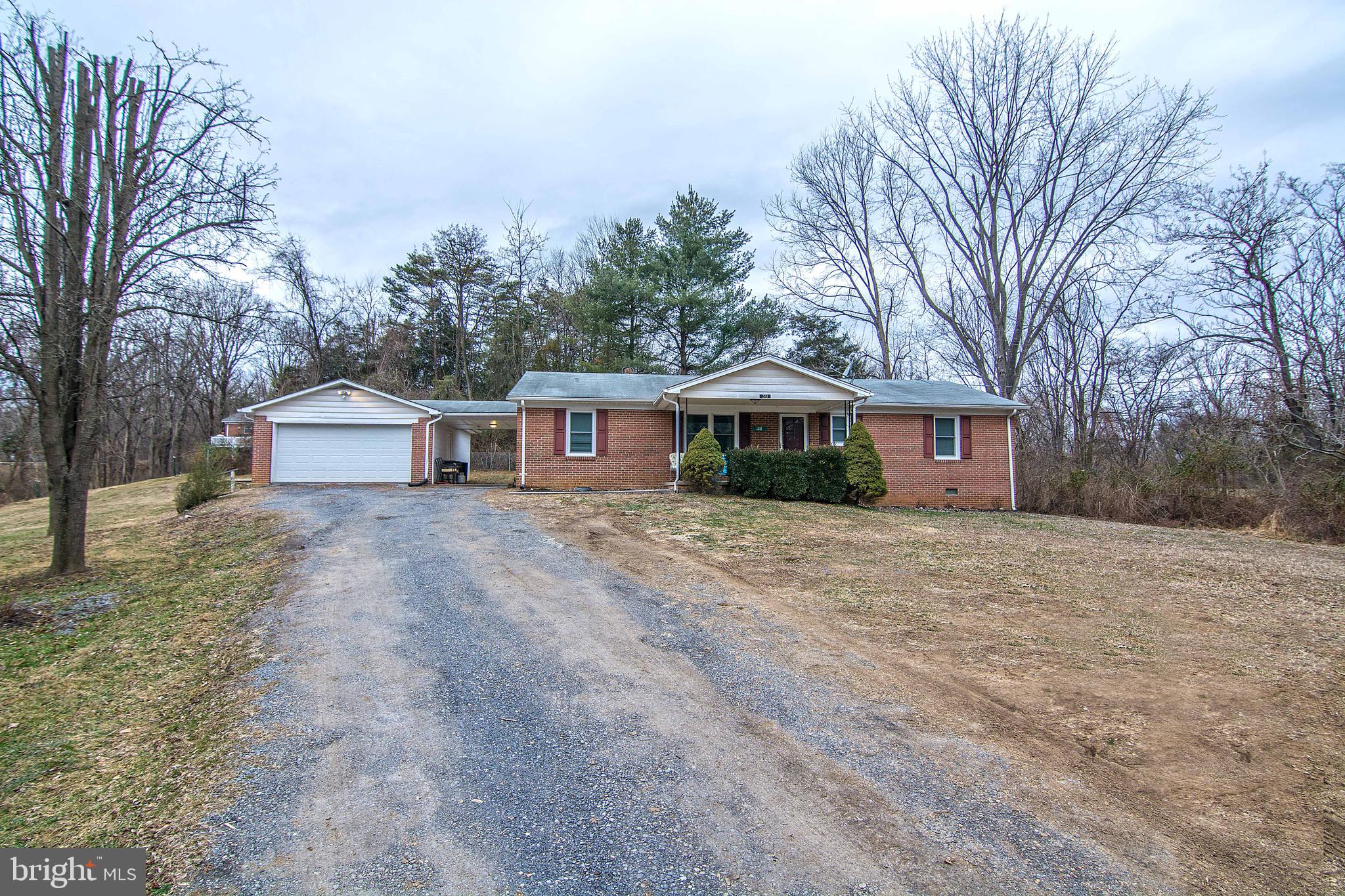 38 Easy Hollow Road Front Royal, VA 22630 - Photo 2 of 37 Gallery Image 2