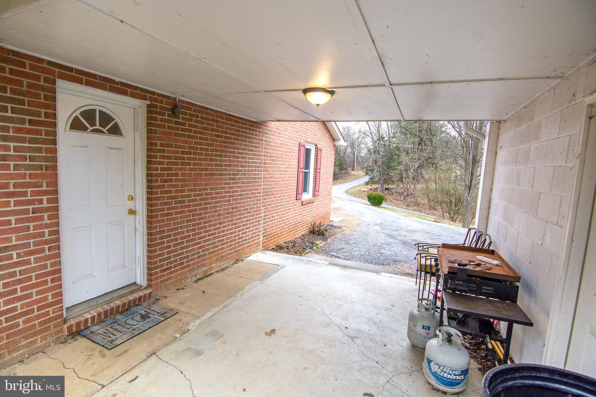 38 Easy Hollow Road Front Royal, VA 22630 - Photo 14 of 37 Gallery Image 14