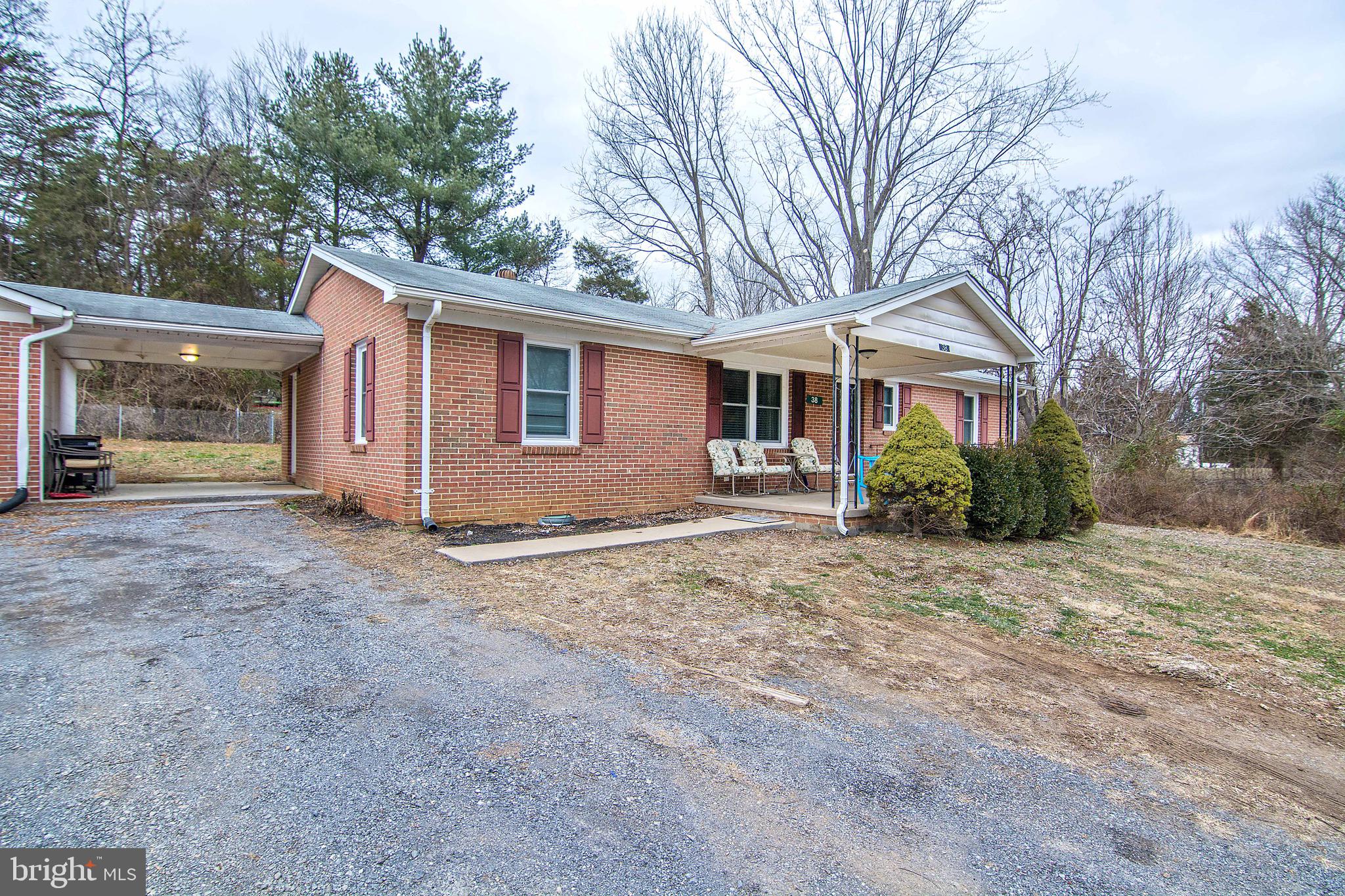 38 Easy Hollow Road Front Royal, VA 22630 - Photo 3 of 37 Gallery Image 3