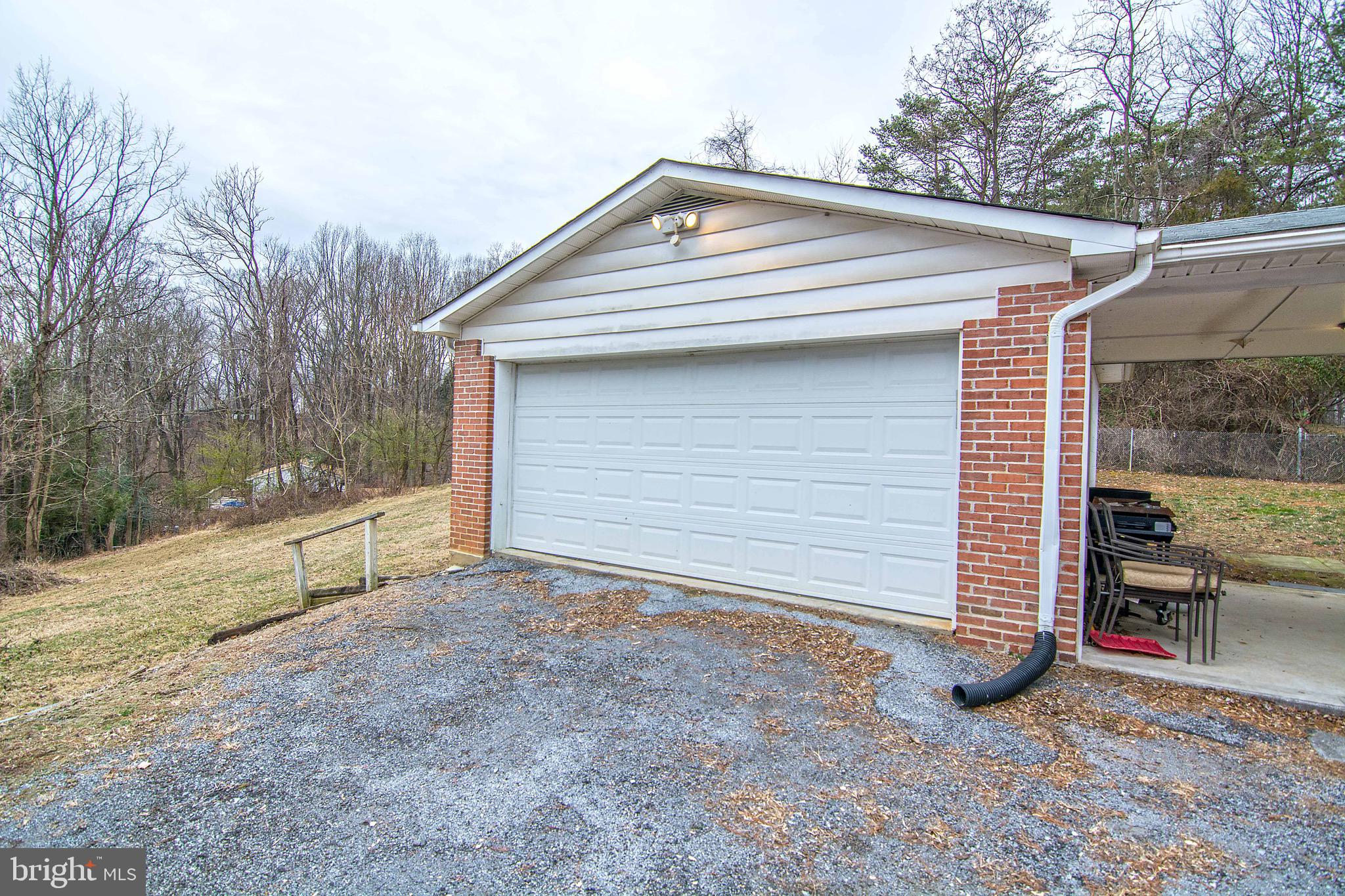 38 Easy Hollow Road Front Royal, VA 22630 - Photo 8 of 37 Gallery Image 8