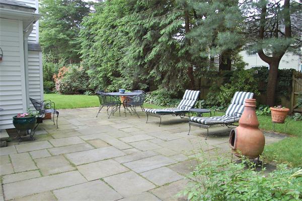 43 Northgate Road Wellesley, MA 02481 - Photo 11 of 13