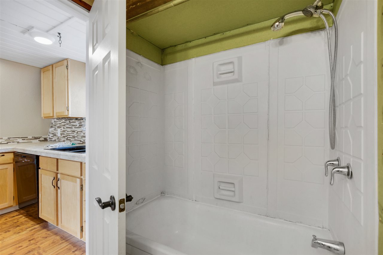40548 Westline Road Loon Lake, WA 99148 - Photo 12 of 20 Gallery Image 12