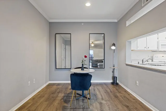 $325,000 | 701 Gibson Drive, Unit 927, Roseville, CA 95678