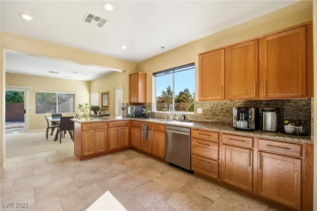 $415,000 | 5661 Fiore Drive, Pahrump, NV 89061