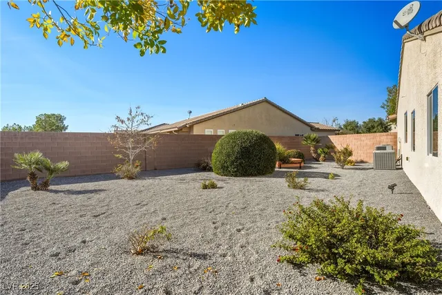 $415,000 | 5661 Fiore Drive, Pahrump, NV 89061