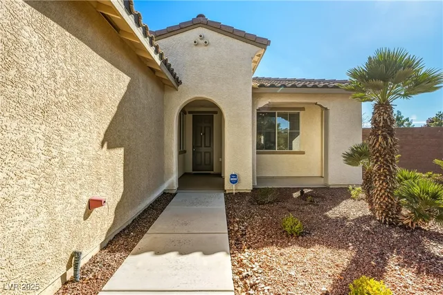 $415,000 | 5661 Fiore Drive, Pahrump, NV 89061