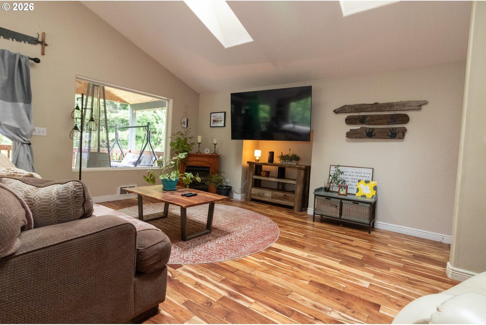 85434 Glenada Road Florence, OR 97439 - Photo 11 of 46 Gallery Image 11