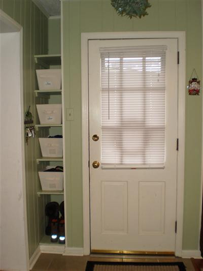 3390 Post Road Lexington, KY 40503 - Photo 14 of 27 note the baskets for storage