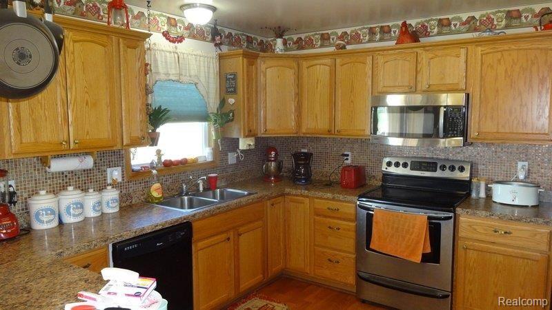 4629 Breen Road Emmett, MI 48022 - Photo 17 of 23 016.jpg