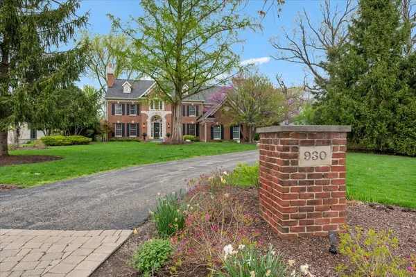 $3,995,000 | 930 Woodland Drive, Glenview, IL 60025