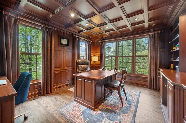 $3,995,000 | 930 Woodland Drive, Glenview, IL 60025