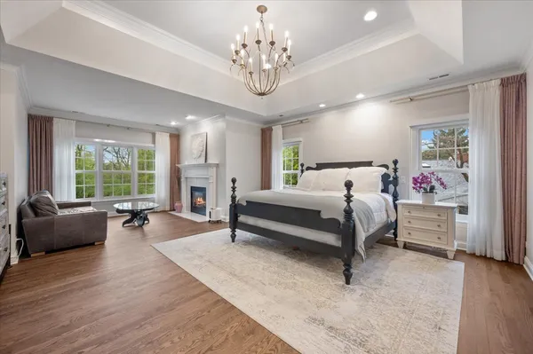 $3,995,000 | 930 Woodland Drive, Glenview, IL 60025