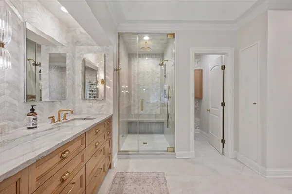 $3,995,000 | 930 Woodland Drive, Glenview, IL 60025