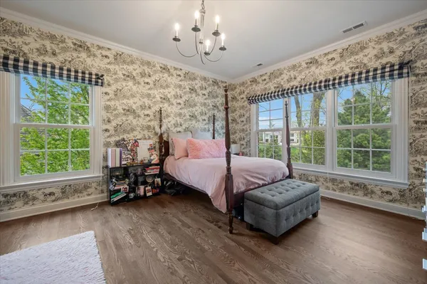 $3,995,000 | 930 Woodland Drive, Glenview, IL 60025
