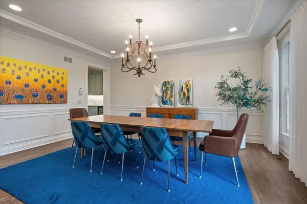 $3,995,000 | 930 Woodland Drive, Glenview, IL 60025