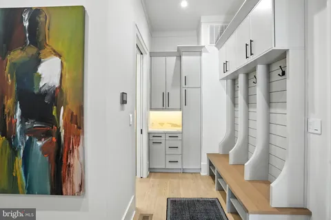 $5,595,000 | 1200 Jossie Lane, McLean, VA 22102