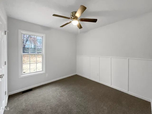 $230,000 | 1570 Clan Campbell Drive, Raeford, NC 28376