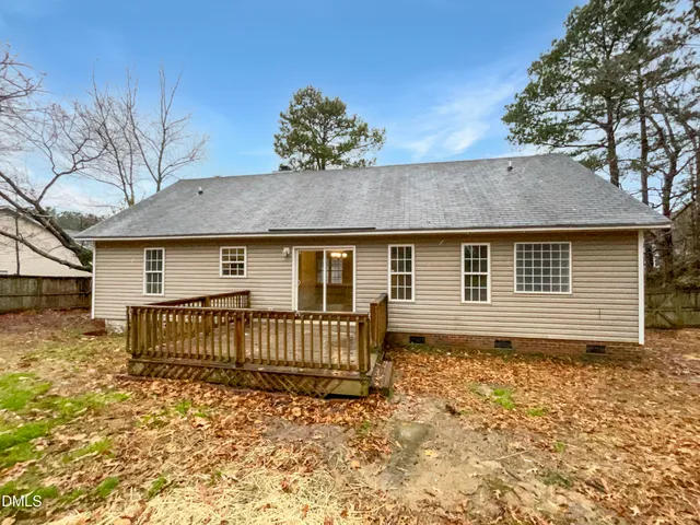 $230,000 | 1570 Clan Campbell Drive, Raeford, NC 28376
