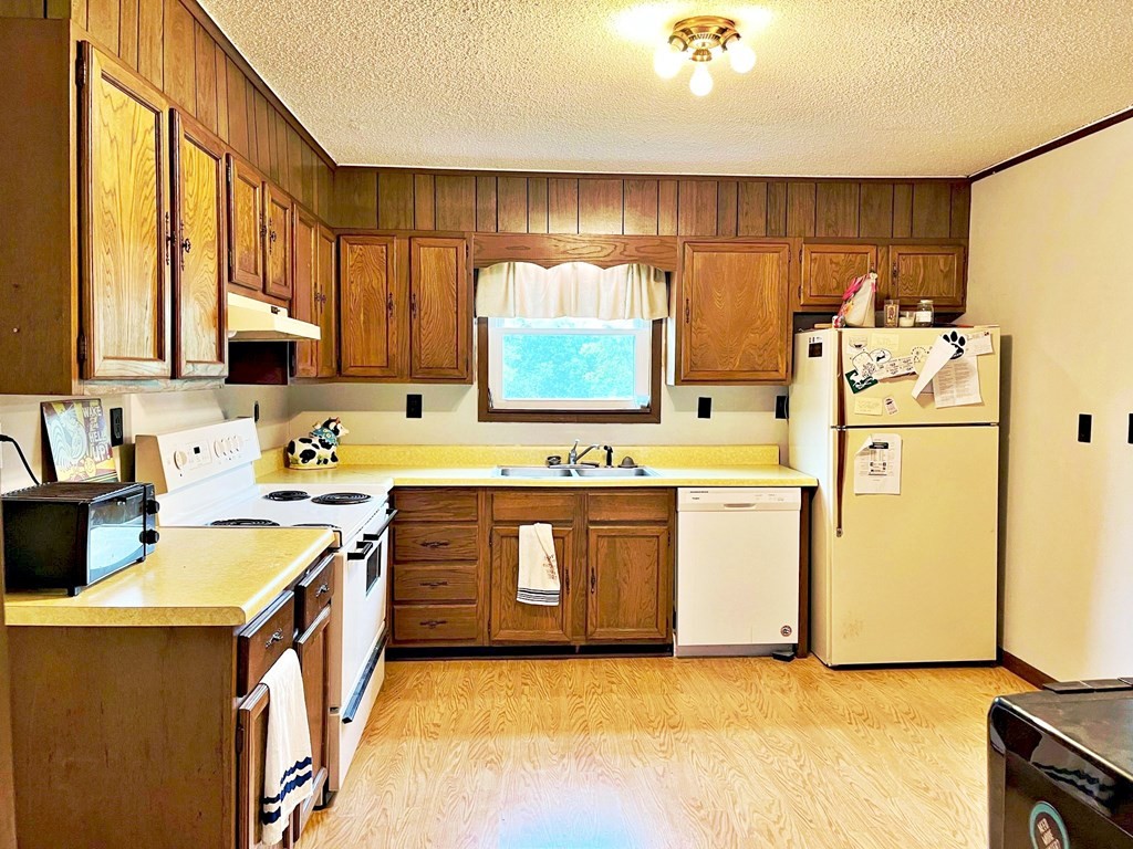 2076 Oakland Road Sweetwater, TN 37874 - Photo 14 of 28 Gallery Image 14