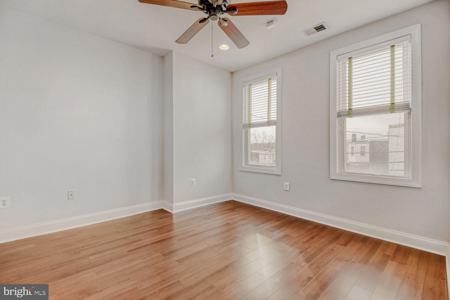 4126 Falls Road Baltimore, MD 21211 - Photo 12 of 31