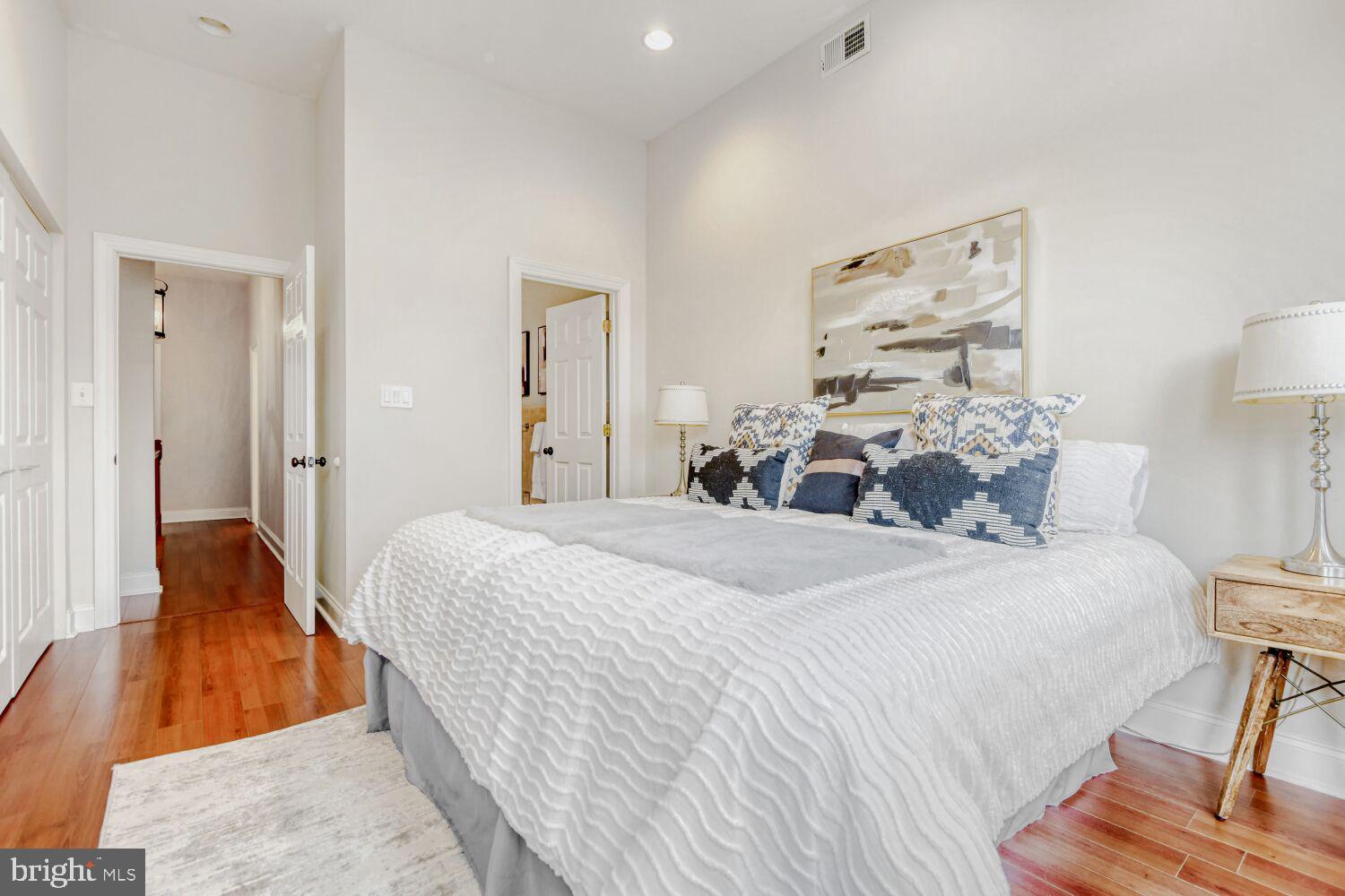 4126 Falls Road Baltimore, MD 21211 - Photo 15 of 31