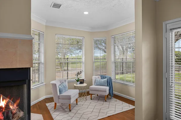 $2,995 | 1122 Wellshire Drive, Katy, TX 77494