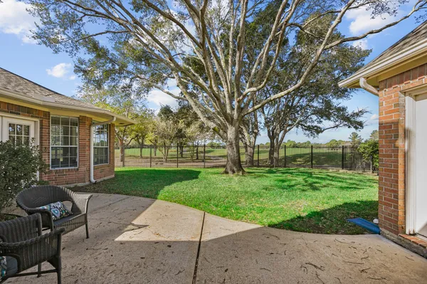 $2,995 | 1122 Wellshire Drive, Katy, TX 77494