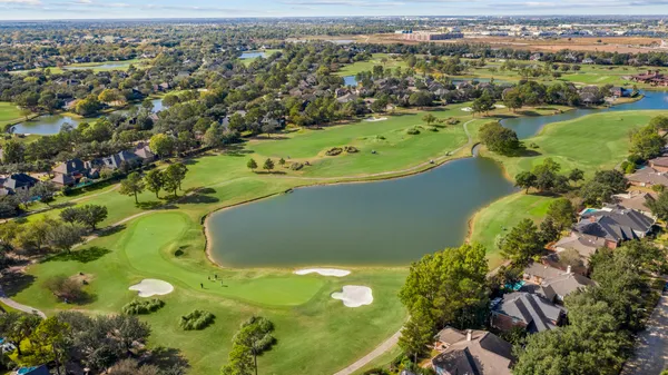 $2,995 | 1122 Wellshire Drive, Katy, TX 77494