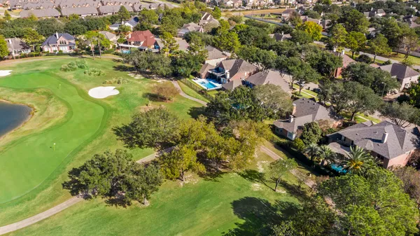 $2,995 | 1122 Wellshire Drive, Katy, TX 77494