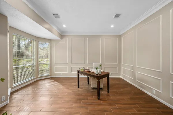 $2,995 | 1122 Wellshire Drive, Katy, TX 77494