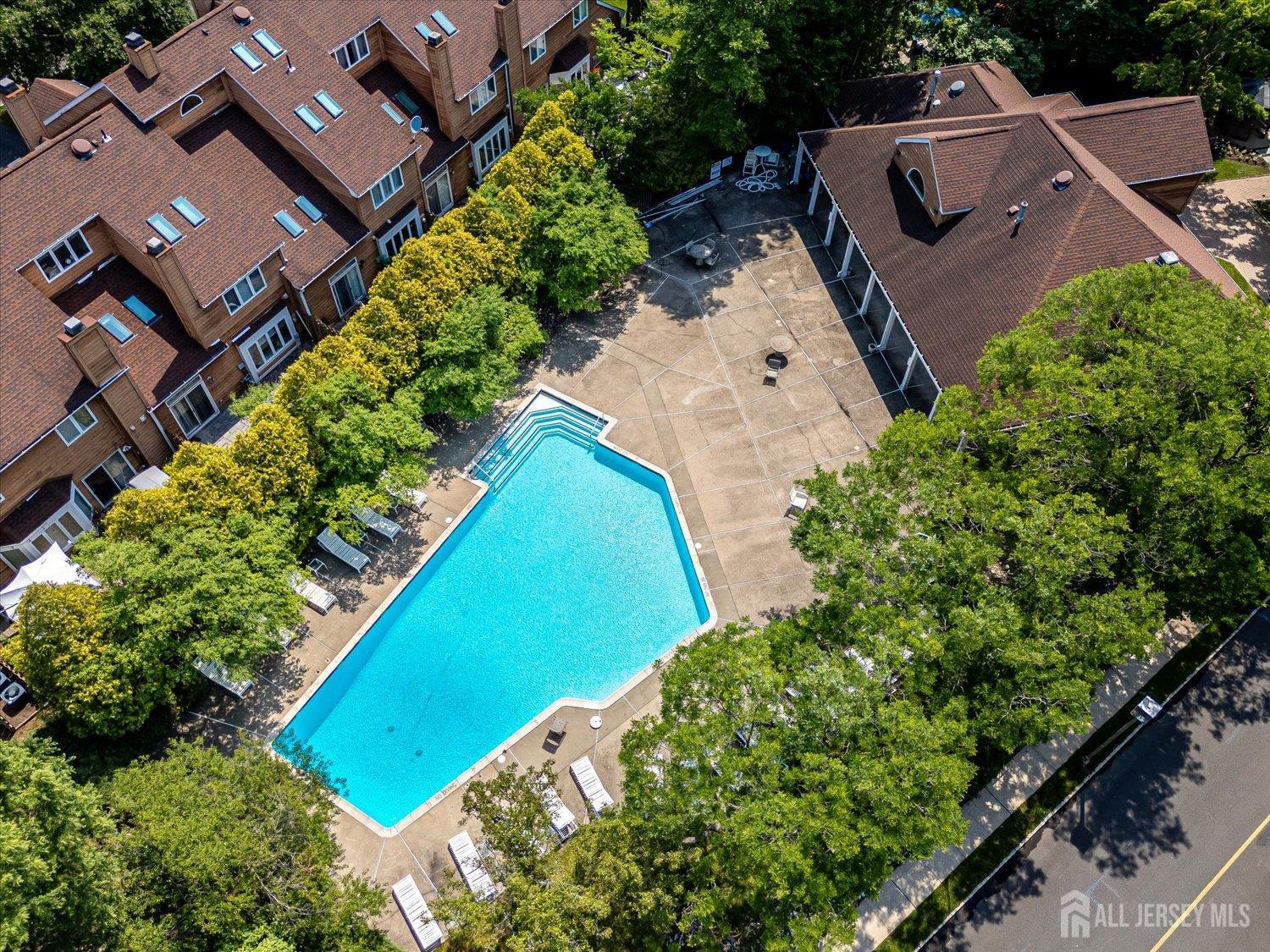 162 Coppertree Court Edison, NJ 08820 - Photo 31 of 35