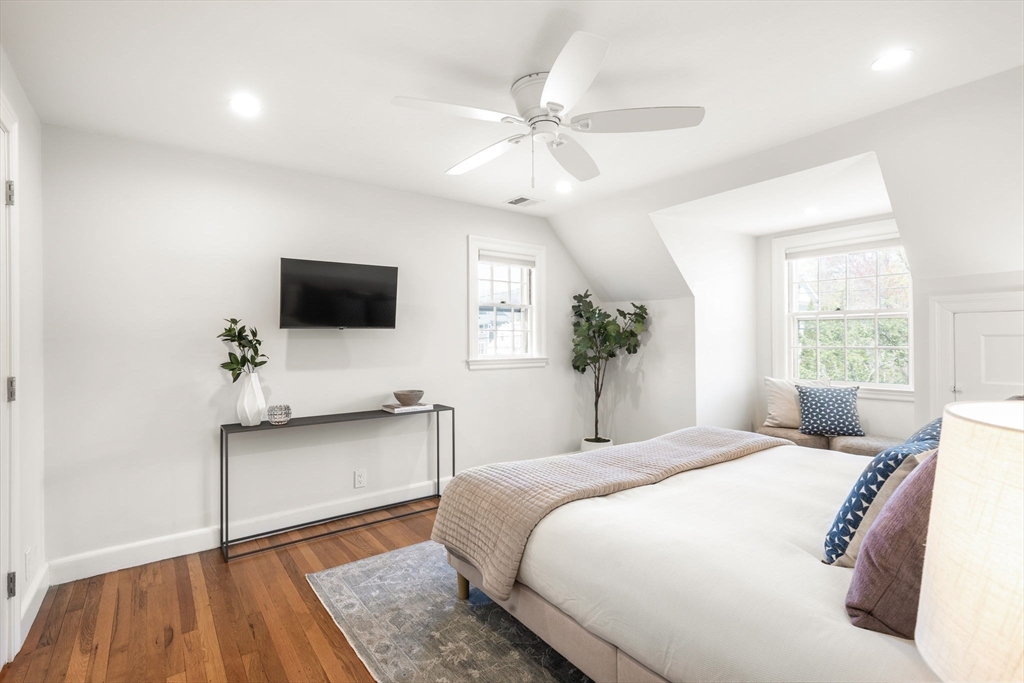 63 Hawthorn Avenue Needham, MA 02492 - Photo 22 of 36