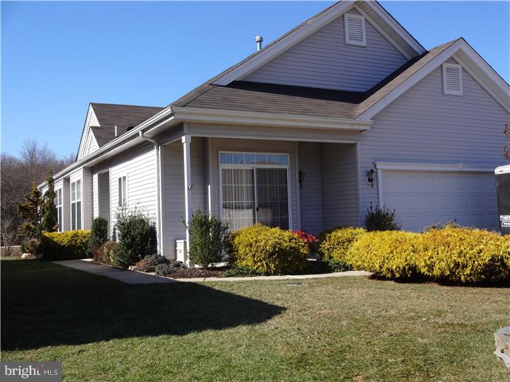 68 Mayfair Road Southampton, NJ 08088 - Photo 2 of 7 Exterior Front
