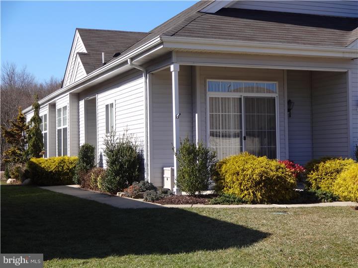 68 Mayfair Road Southampton, NJ 08088 - Photo 4 of 7 Gallery Image 4