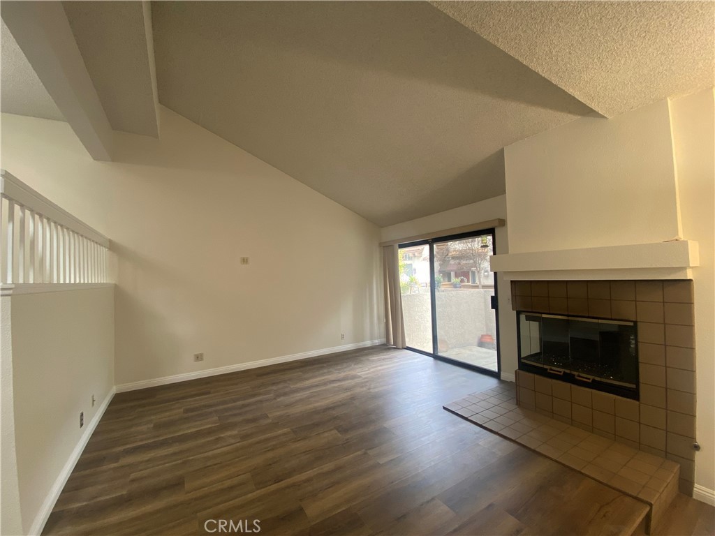 17 Rock Cliff Place Phillips Ranch, CA 91766 - Photo 11 of 27 Living Room